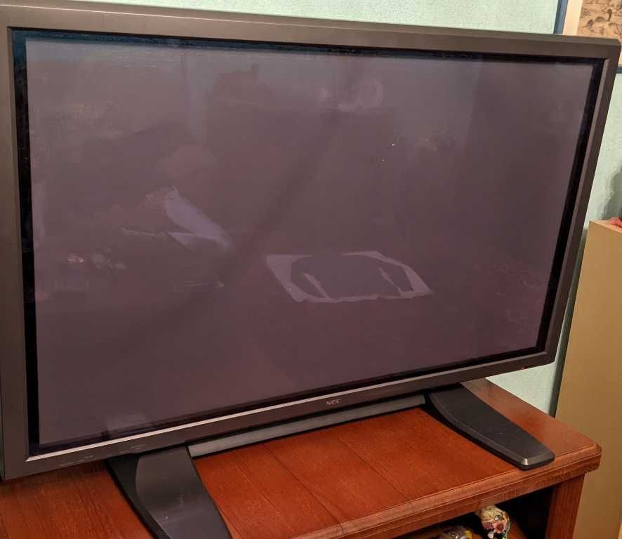 Телевизор NEC px-42vr5 плазма не вкючается