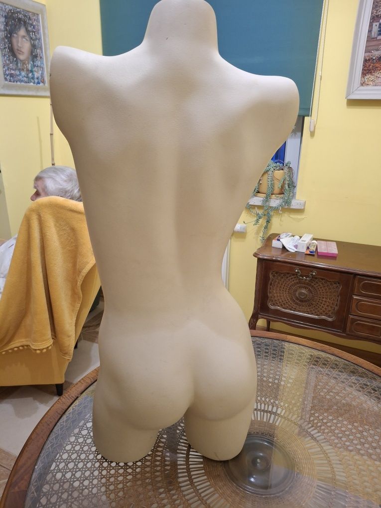 Manekin rozmiar 38