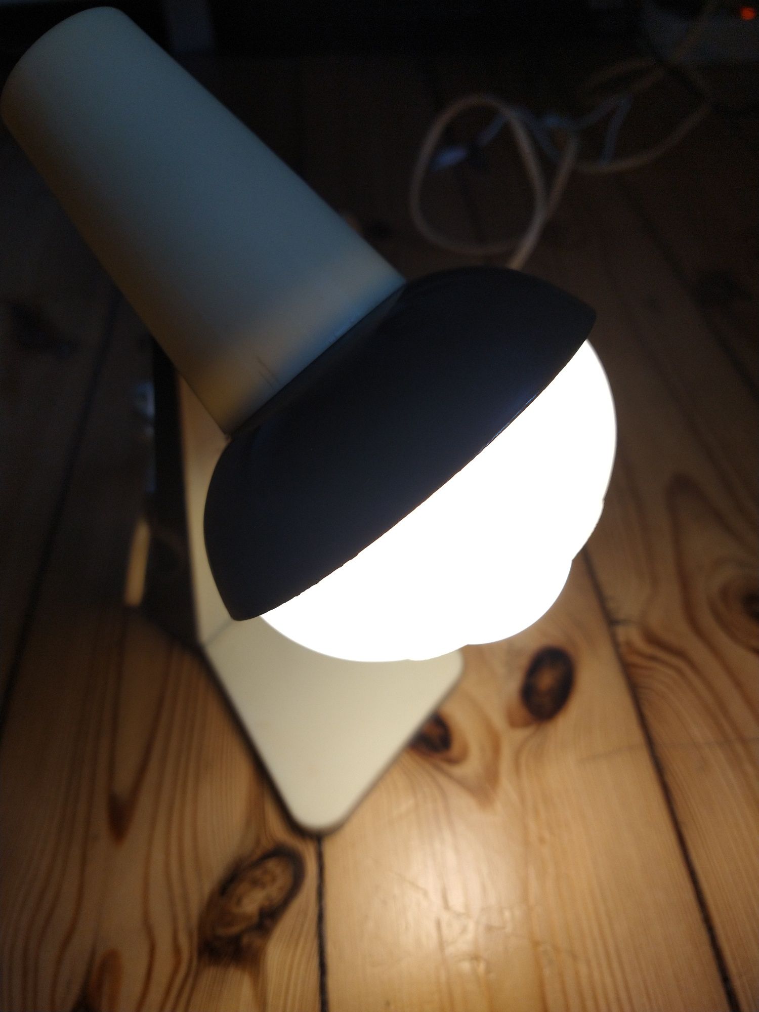 Lampka pingwin PRL