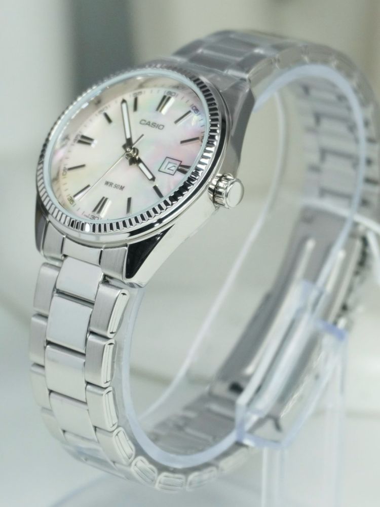 Годинник жіночий Casio LTP-1302DS-4A Оригінал Гарантія Часы Касио