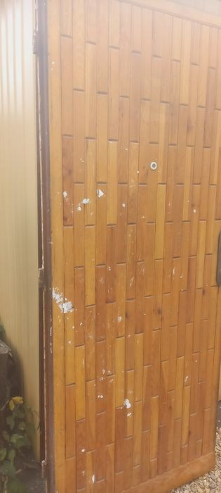 Drzwi budowlane lewe