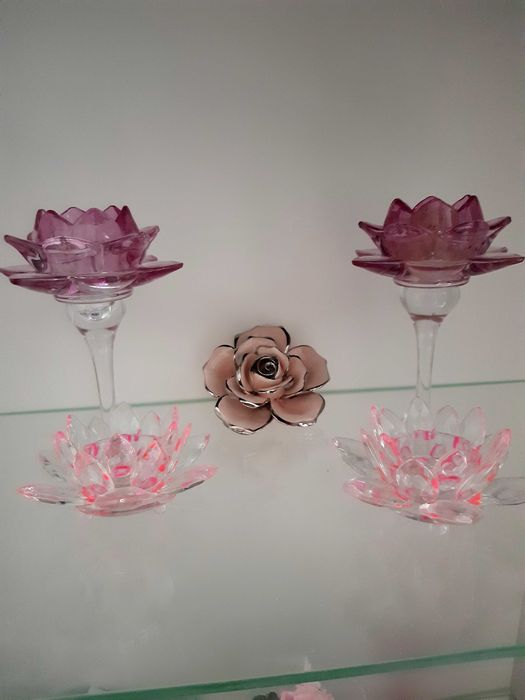 Zestaw świeczników ozdobnych