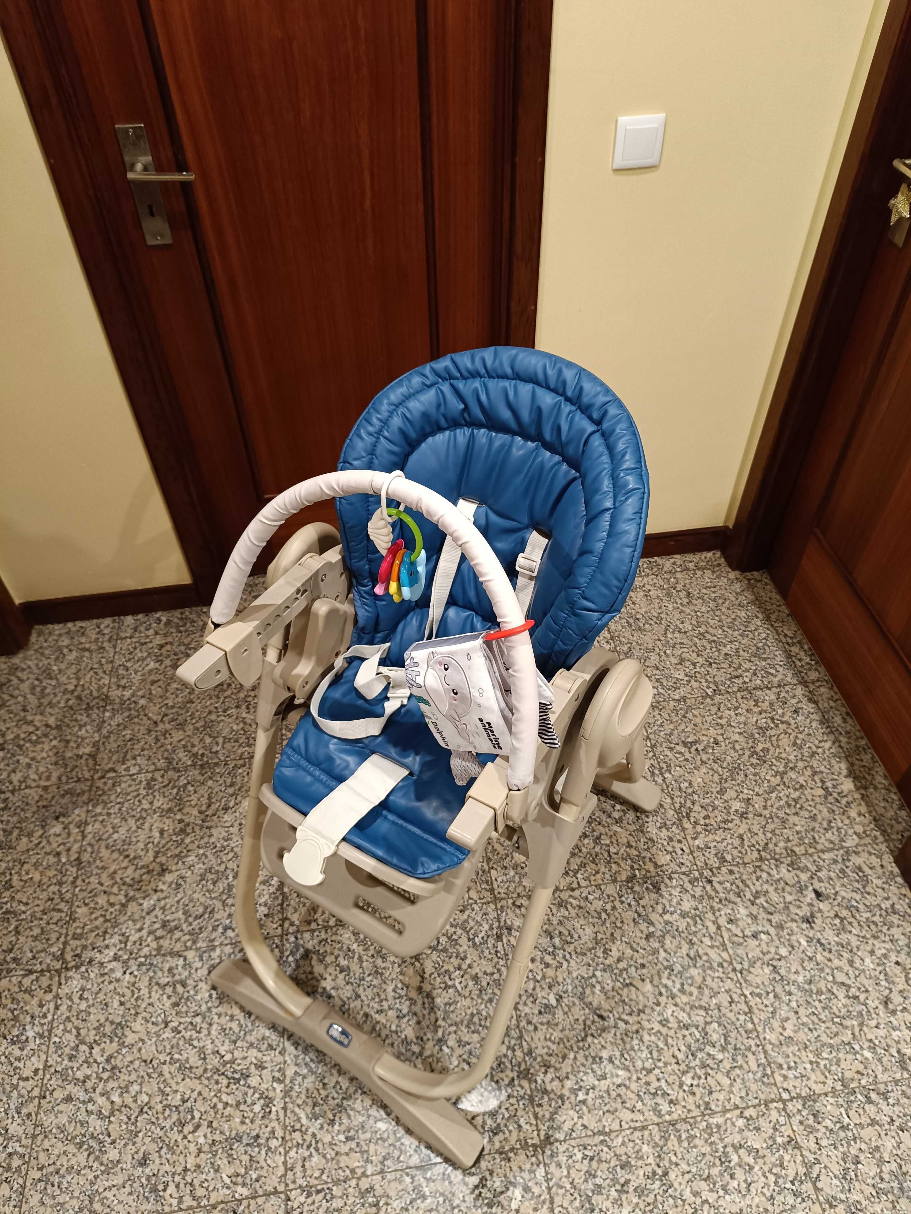 Cadeira de papa refeição chicco - Polly Magic