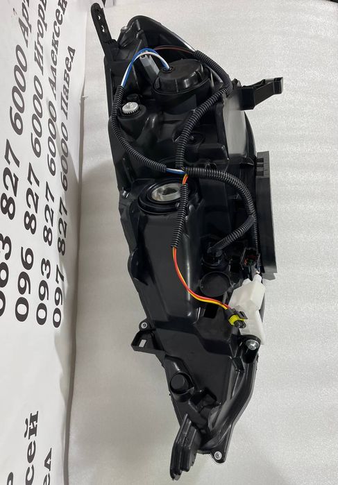 NISSAN SENTRA Фара права (ліцензія) 2016-18