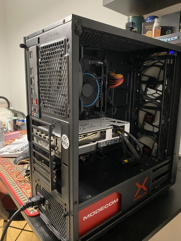 Komputer stacjonarny gamingowy i5 rtx4060 ti super stan