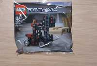 Lego technic wózek widłowy