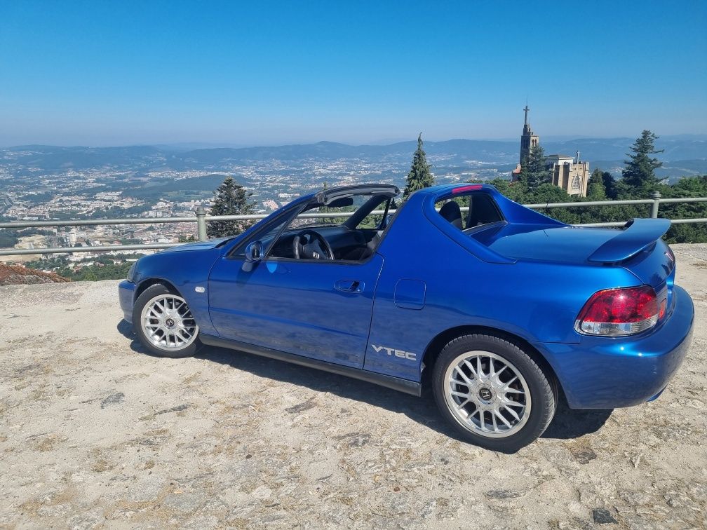 Honda crx del sol
