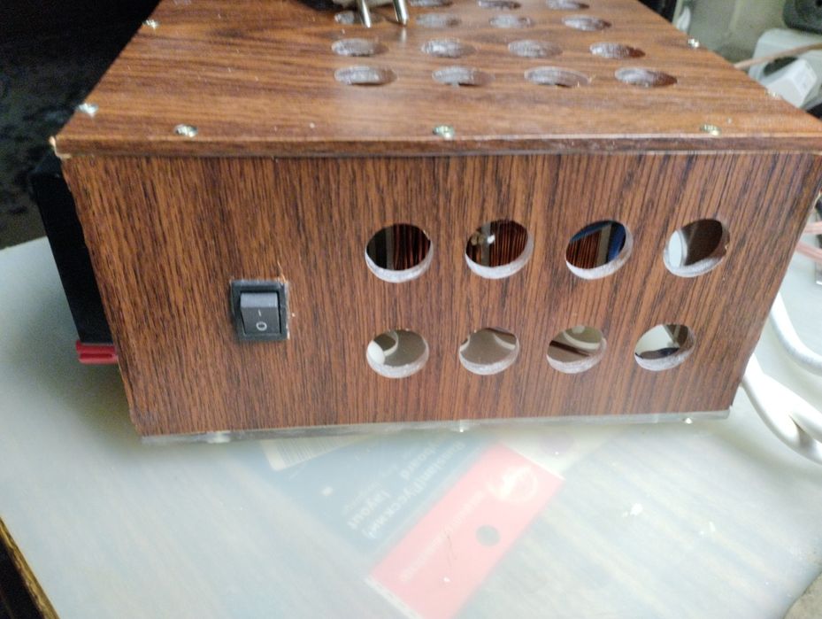 Уcтpoйcтвo зapяднoe УЗC-П-6/12-6,З УXЛ З.1 "Paccвeт-2"  СССР для авто