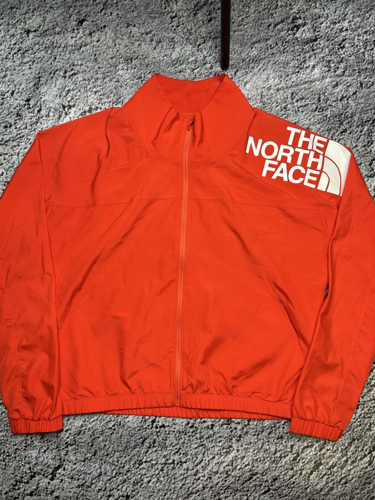 Вітровка The North Face