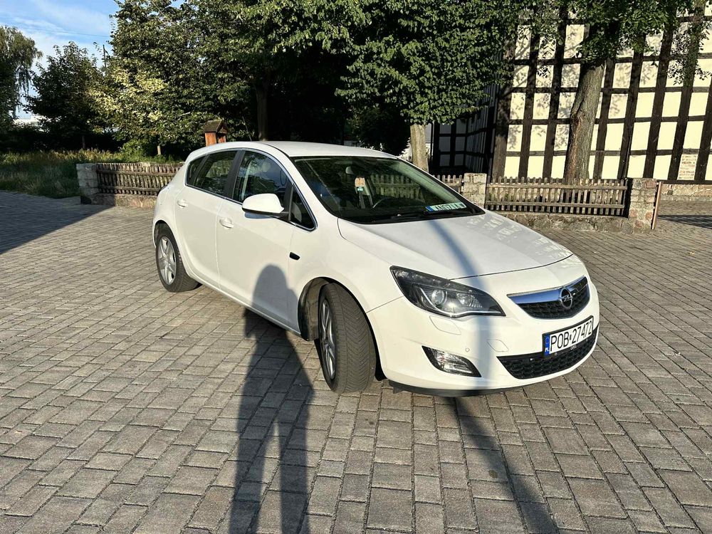 Opel Astra J 2.0 CDTI 160KM Zadbana! Bez wkładu!