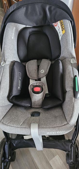 Trio Maxi-Cosi Zelia S + Base FamilyFix 360