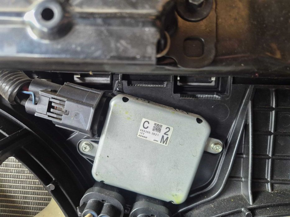 Jeep Cherokee 3.2 KL chłodnice wentylator pas