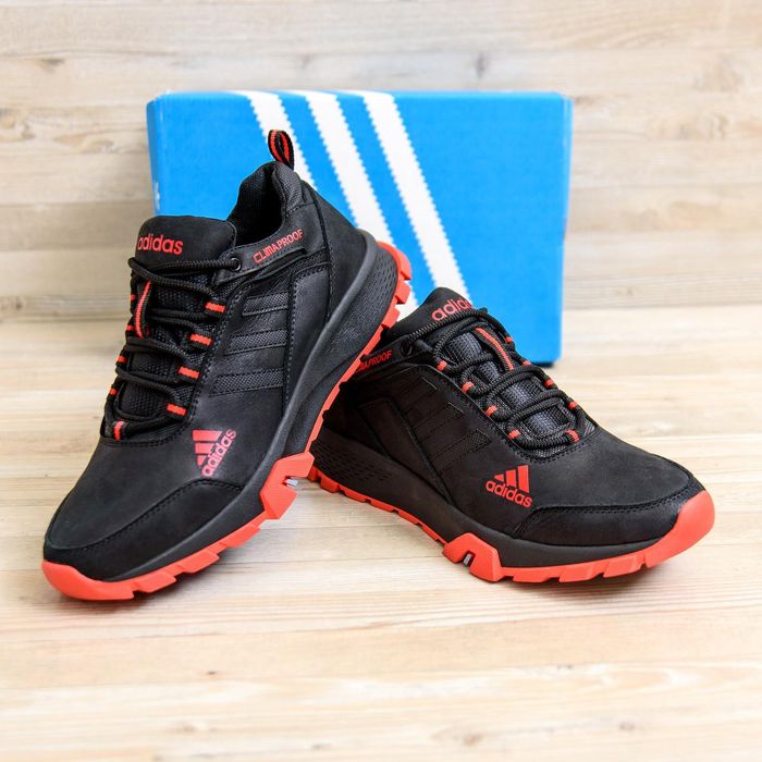 Кроссовки на каждый день мужские кожаные Adidas демисезонные