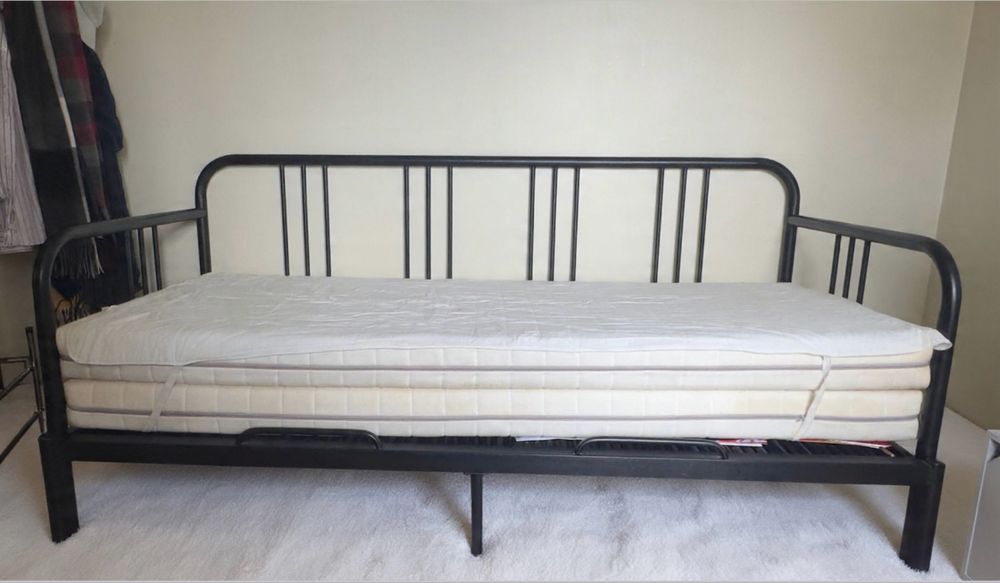 Sofá Cama Metálico