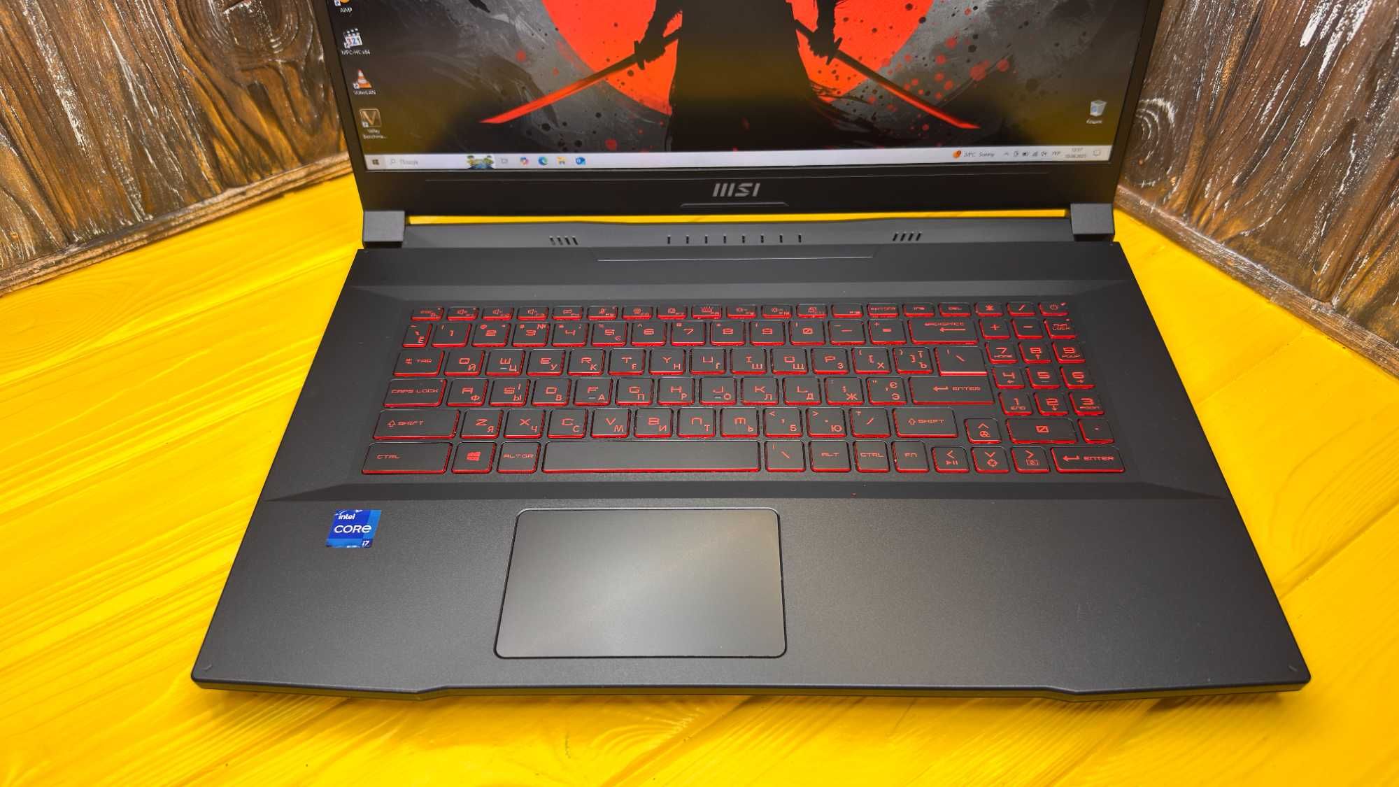 Потужний Ігровий Ноутбук MSI Katana GF76 /i7-11800H/RTX 3050 TI 4 GB