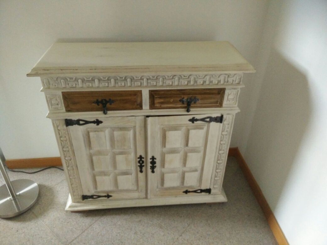 Movel aparador remodelado e pintado