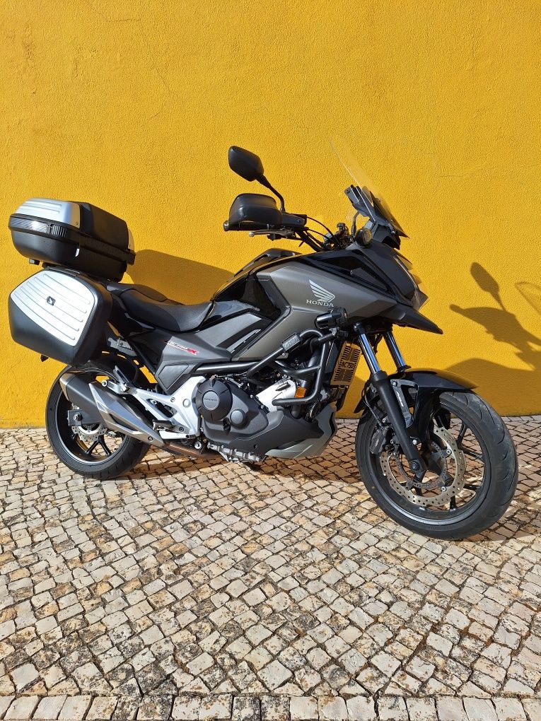 Honda nc750x  2020