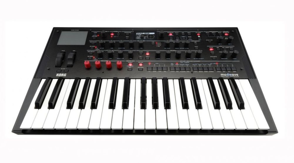 Syntezator KORG moDWave w stanie idealnym.