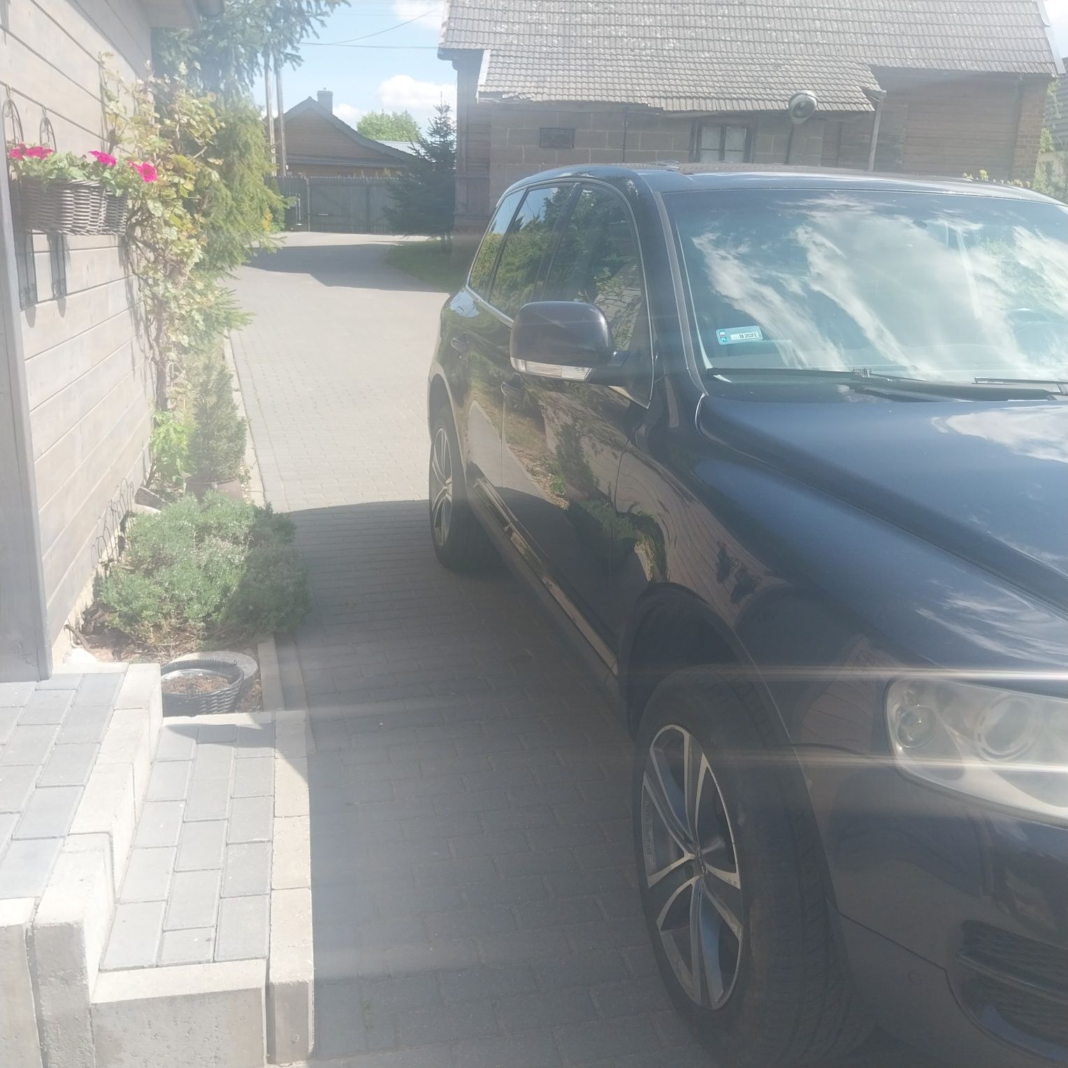 VW touareq 2.5 tdi 3.5t na haku