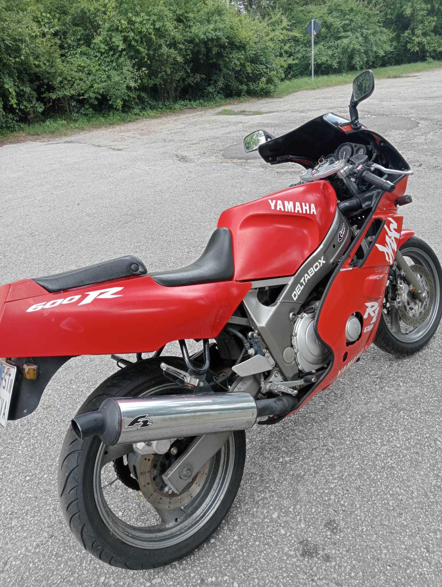 Sprzedam Motocykl Yamahę FZR 600