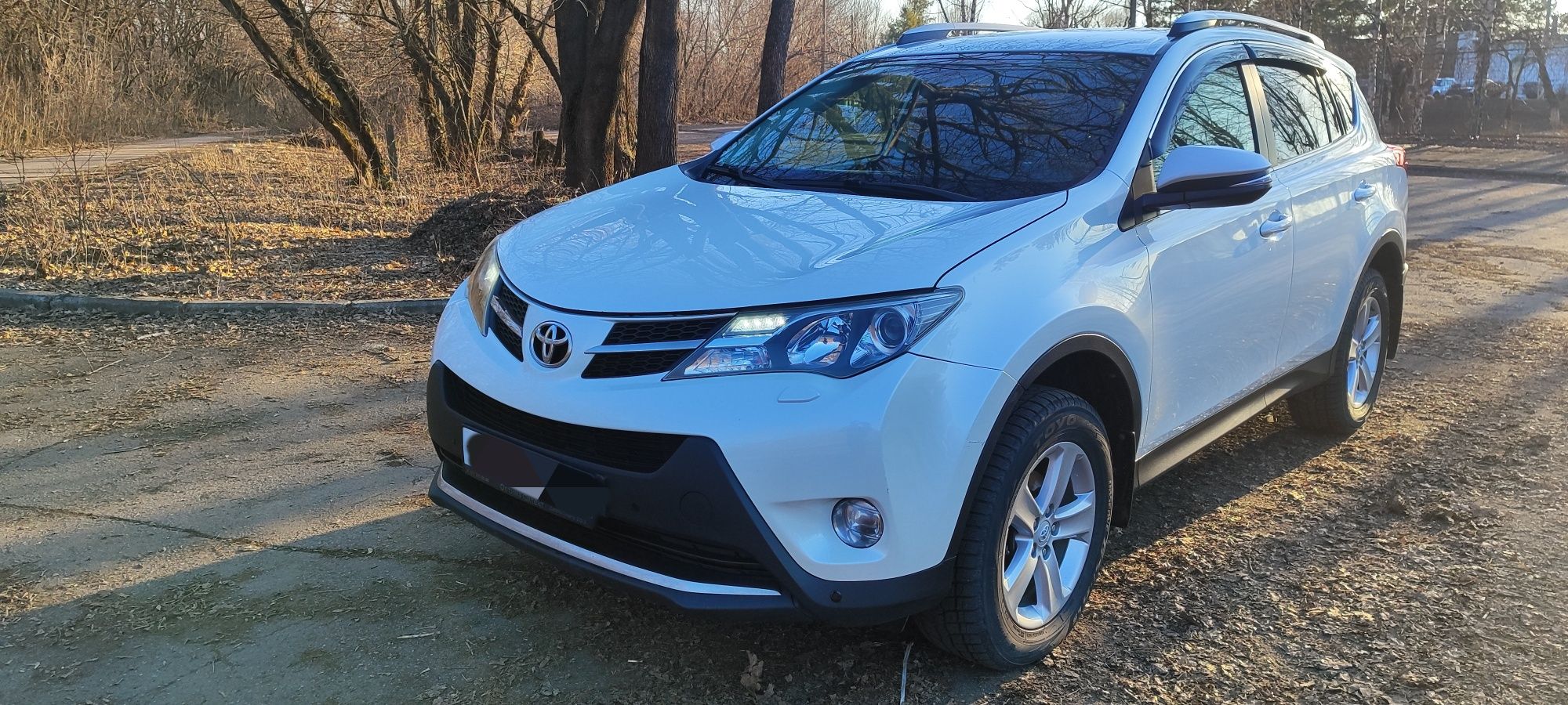 Продам Toyota Rav 4(автомат)