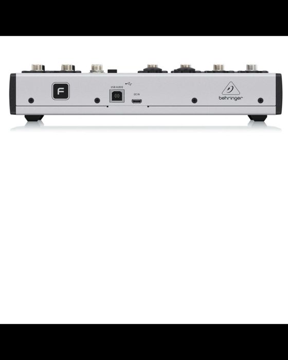 Мікшерний пульт Behringer Flow 8