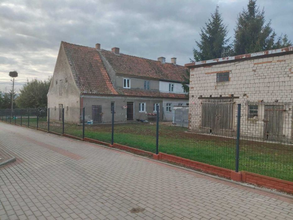 Dom jednorodzinny wraz z zabudową gospodarczą