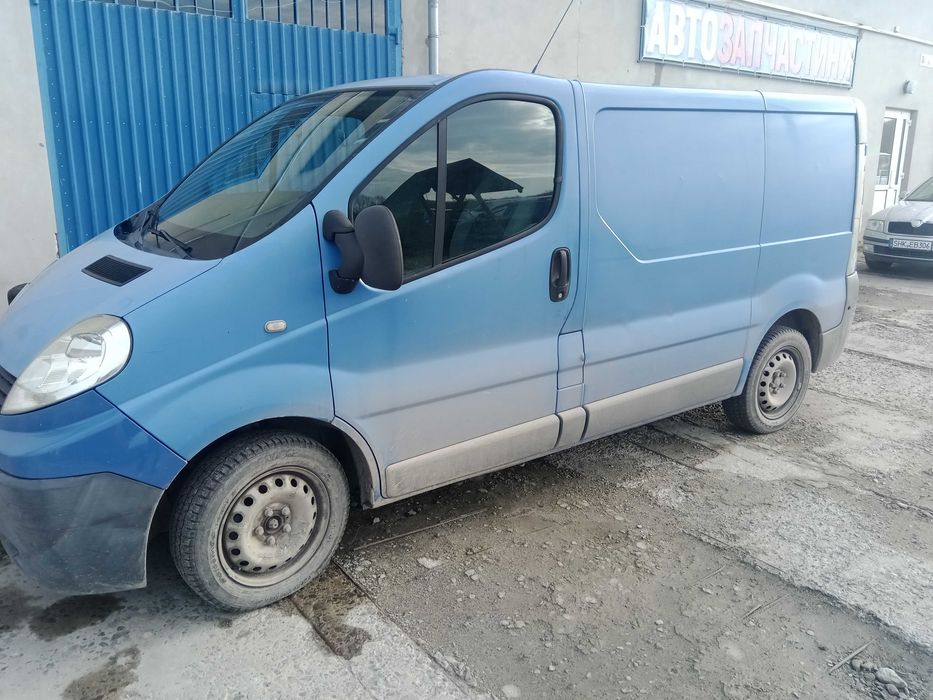 продам renault trafic 2.0 dci