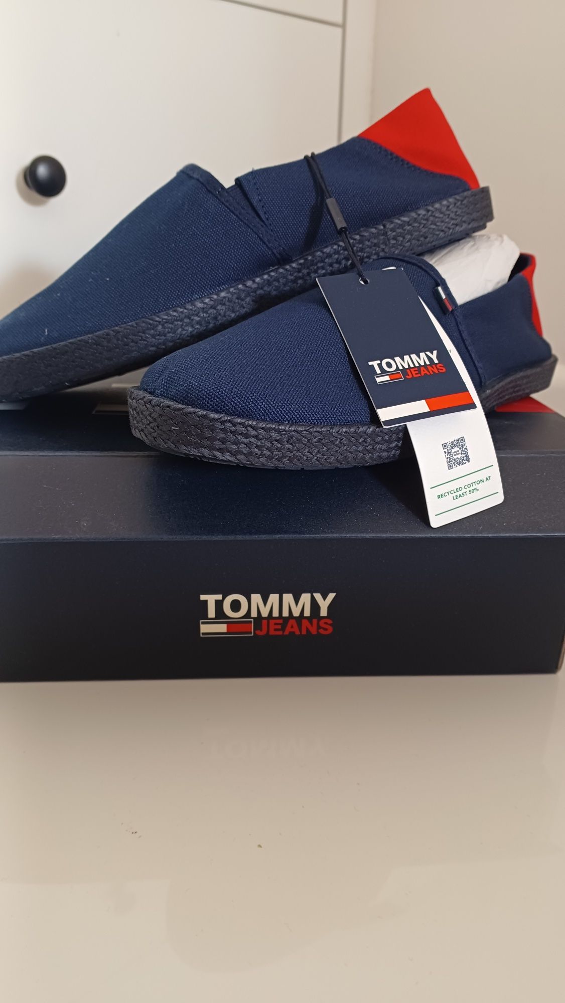 Tommy Hilfiger 41 meskie