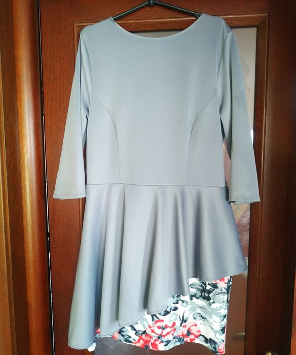 Стильне жіноче плаття великого розміру