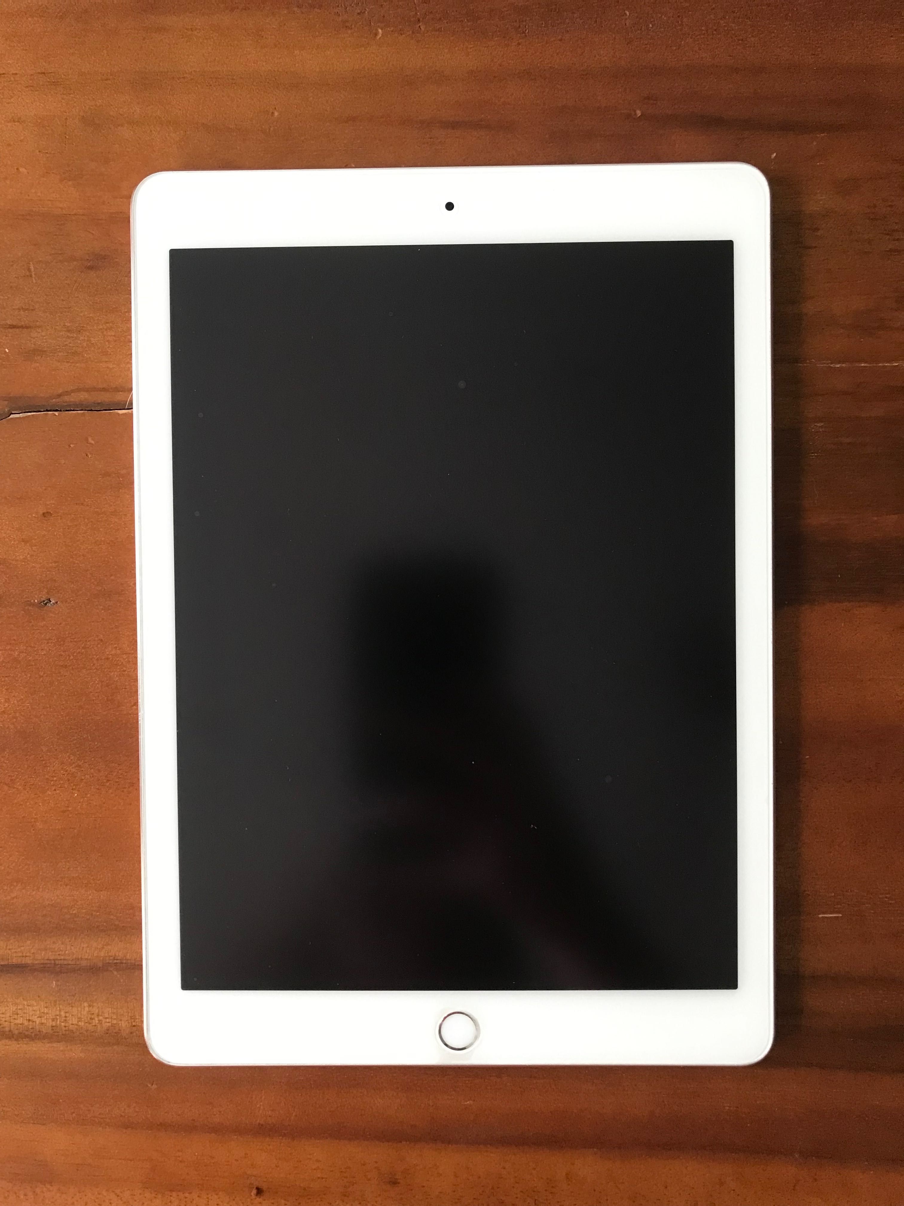 iPad Air 2 64g com Wi-Fi (prateado)