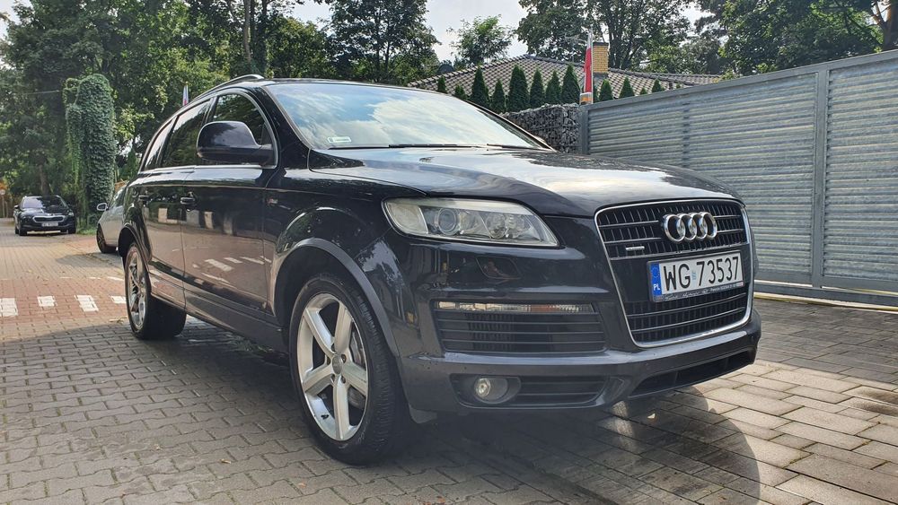 Audi Q7 AUDI Q7 3.0 TDI Quattro S-line