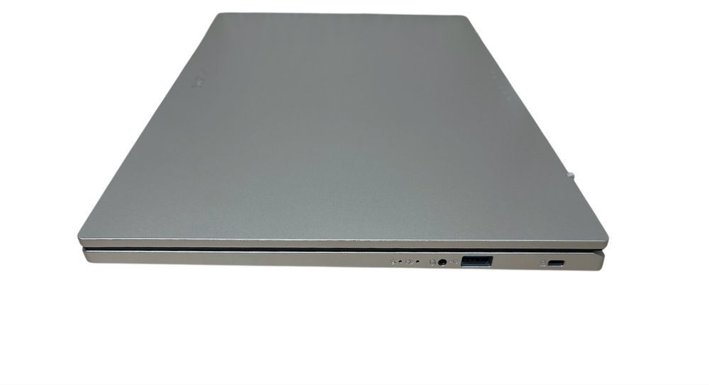 Acer Aspire 3 Ryzen 7320U 4ядра/8gb DDR5/128gb SSD/15.6 Full HD