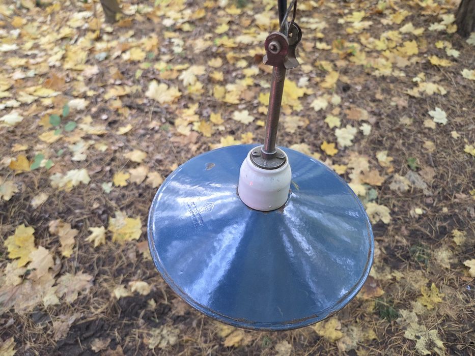 Klosz lampa talerzykowy emalia PRL