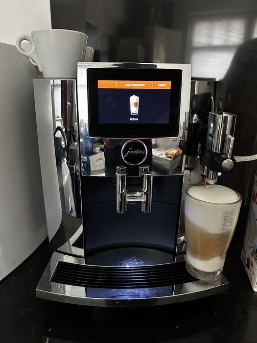 Ekspres Jura S8 EA Chrom 15380 po przegladzie