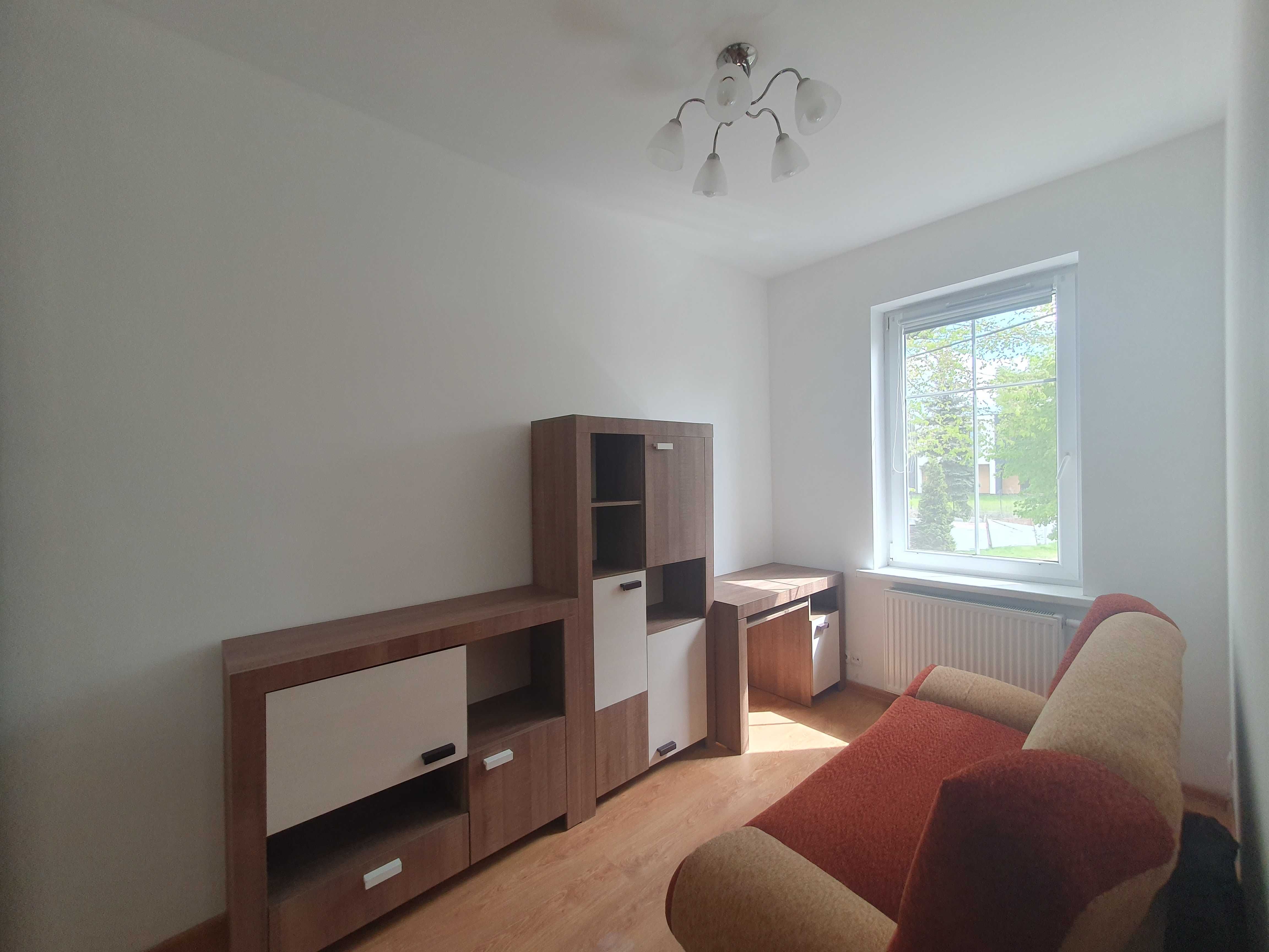 2-poziomowe mieszkanie 4-pok dla rodziny lub firmy, Stara Cegielnia