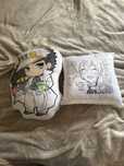 Almofadas anime por 15€ as duas