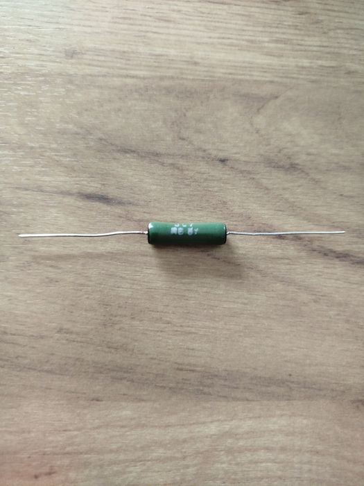 Rezystor RB57 - 33 K . Ohms 100 szt