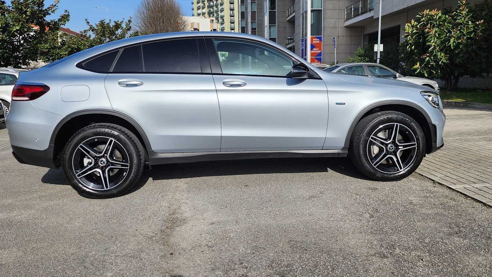 Mercedes Benz GLC 300 DE Coupê Híbrigo Plug In Impecável