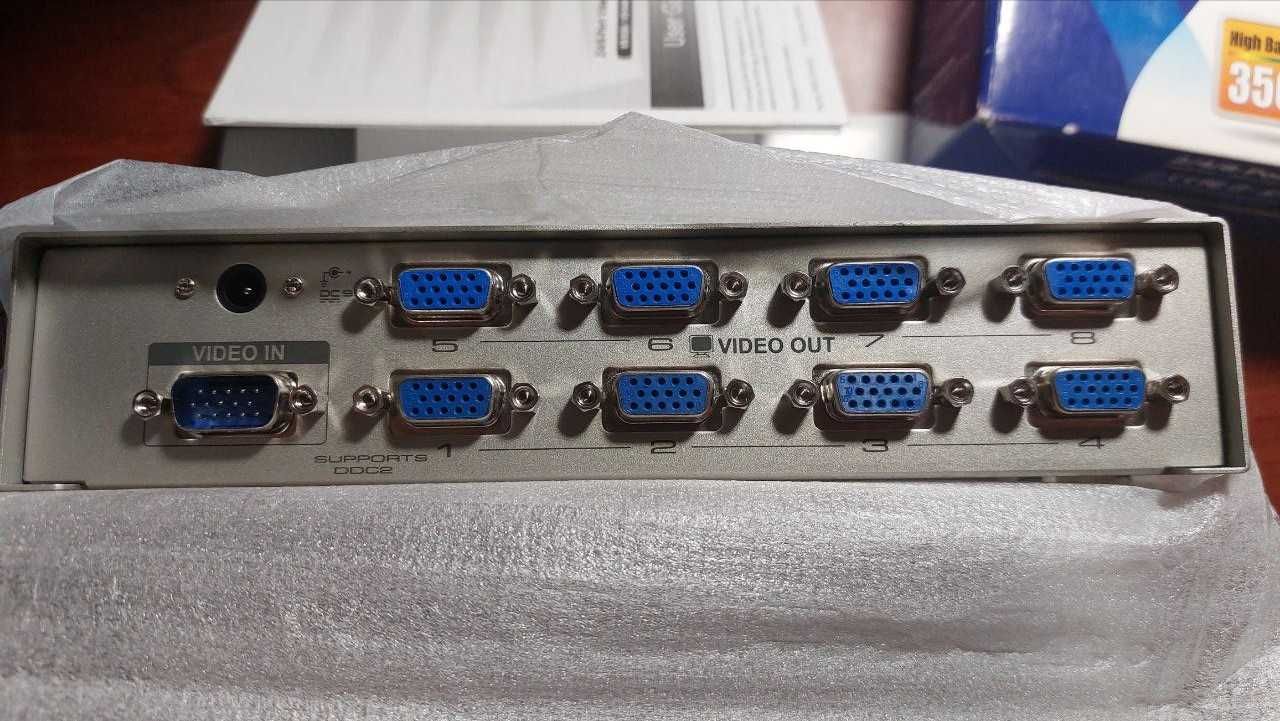Разветвитель видеосигнала ATEN VS-98A Video Splitter 8display сплиттер