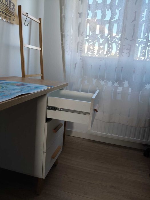 MEBLE do pokoju dziewczynki