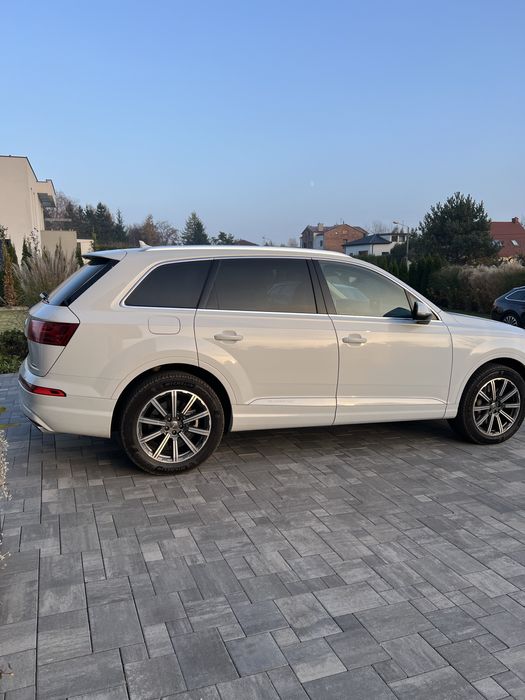 Audi Q7 2.0tfsi 300Ps super stan