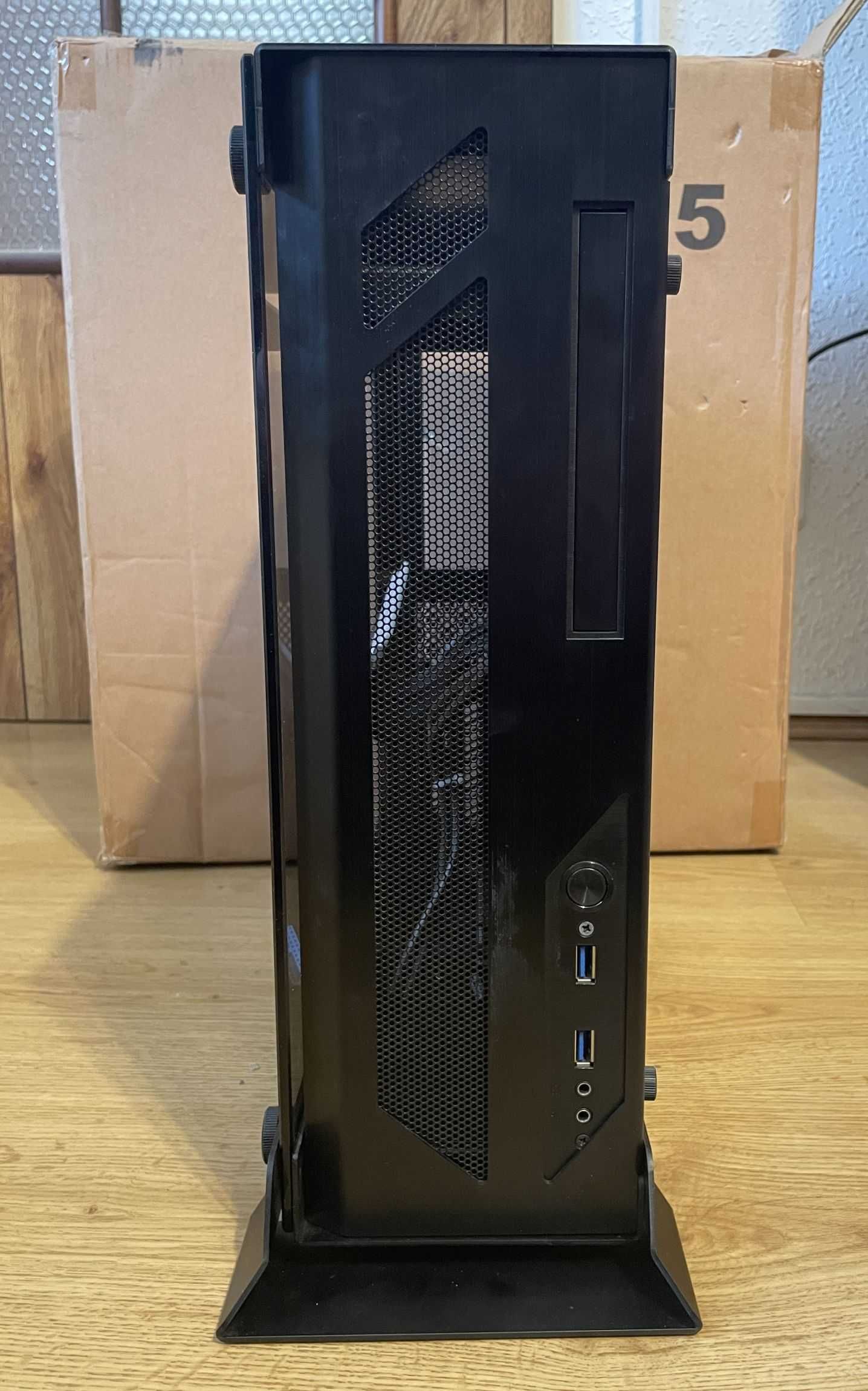 Obudowa mini ITX Lian Li PC-O5x aluminium szkło premium nowa 1500zł !