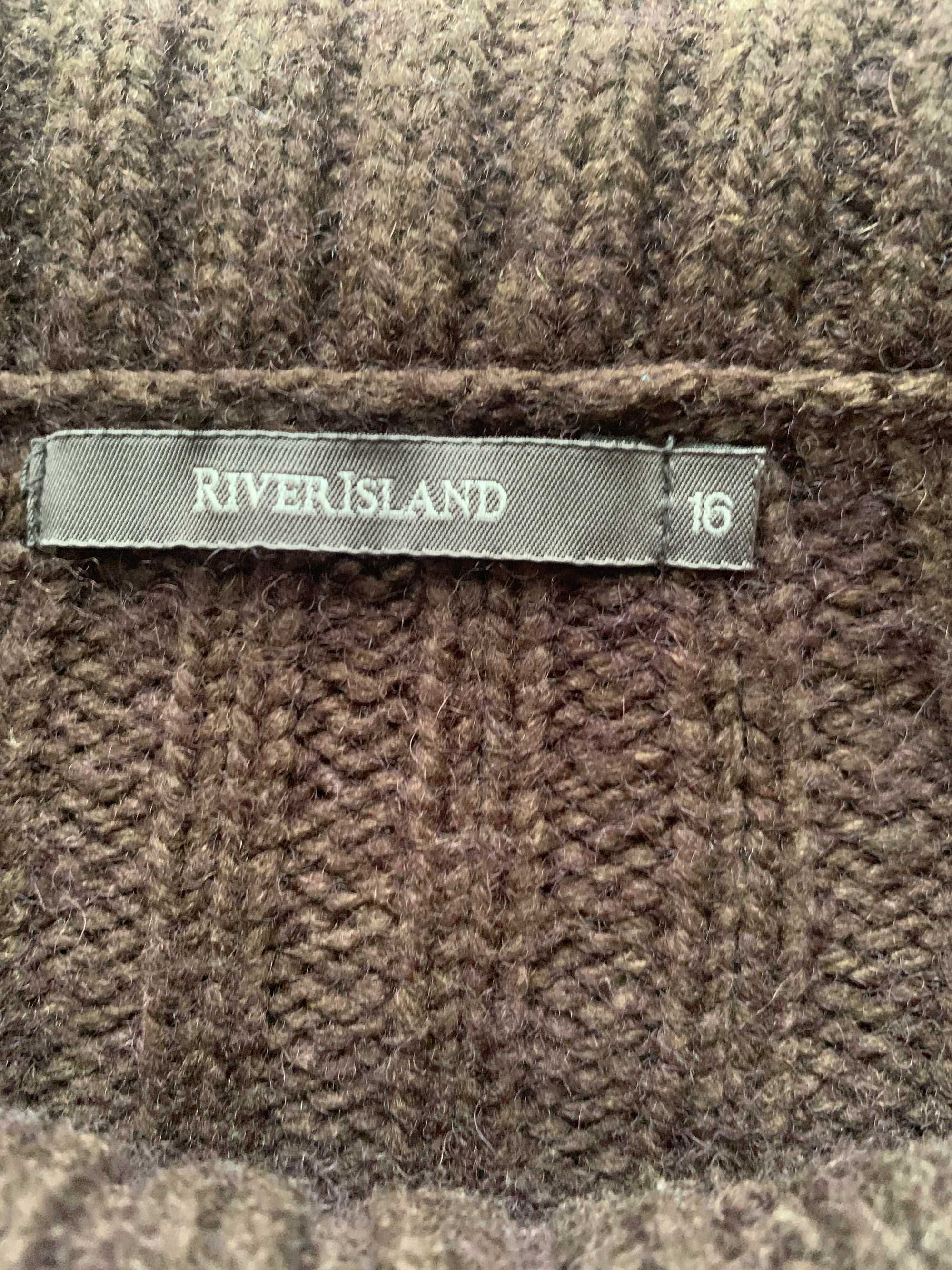 Zimowy sweter XL