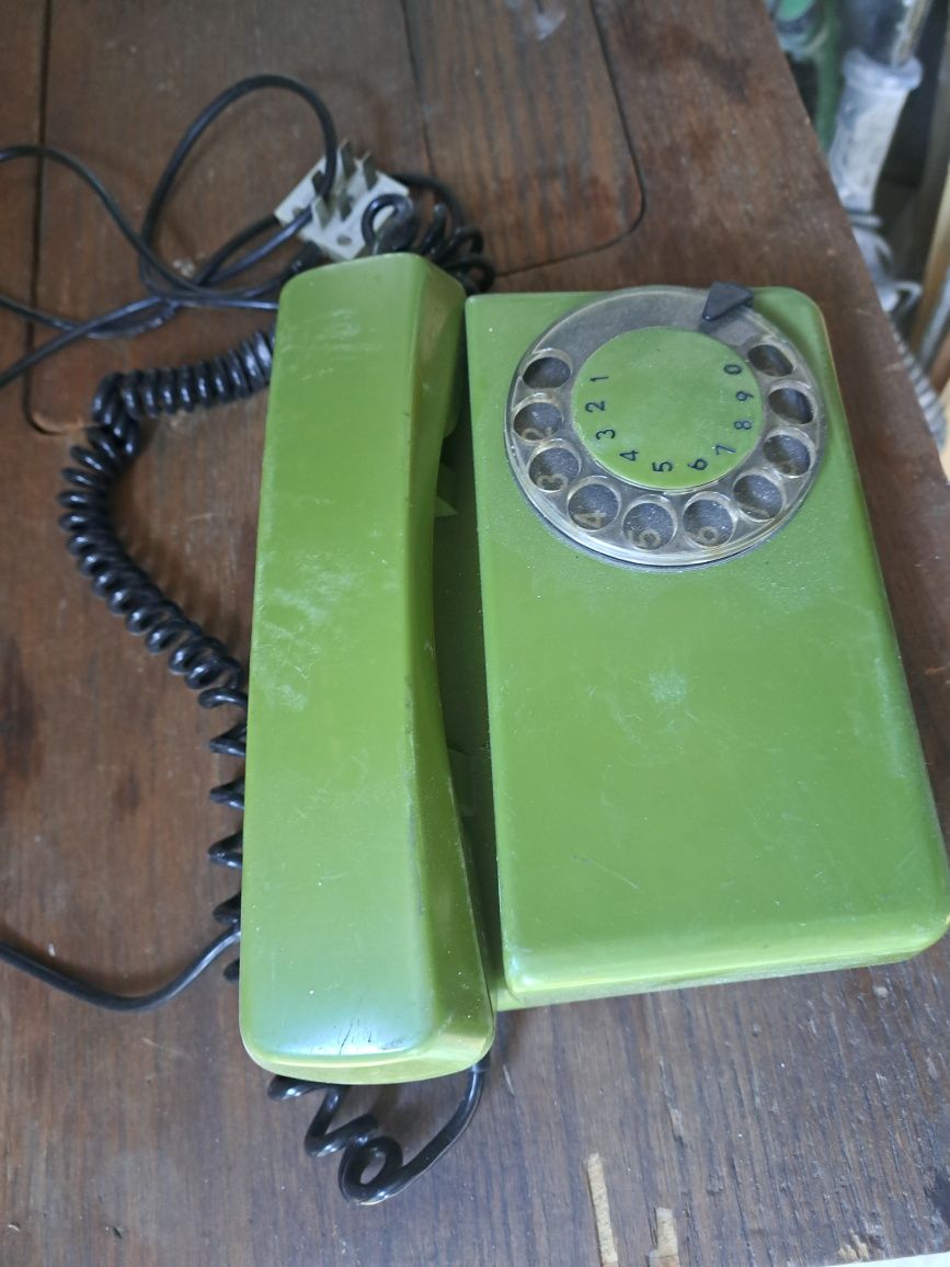Telefon z PRL do kolekcji