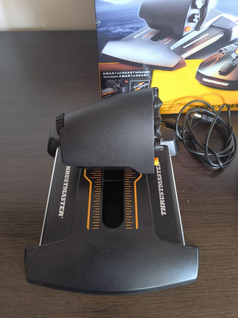 Joystick Thrustmaster