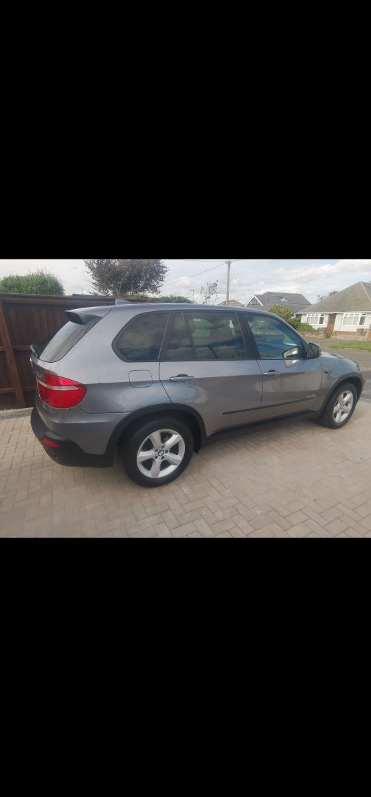 Bmw x5 e70 2010r 286km