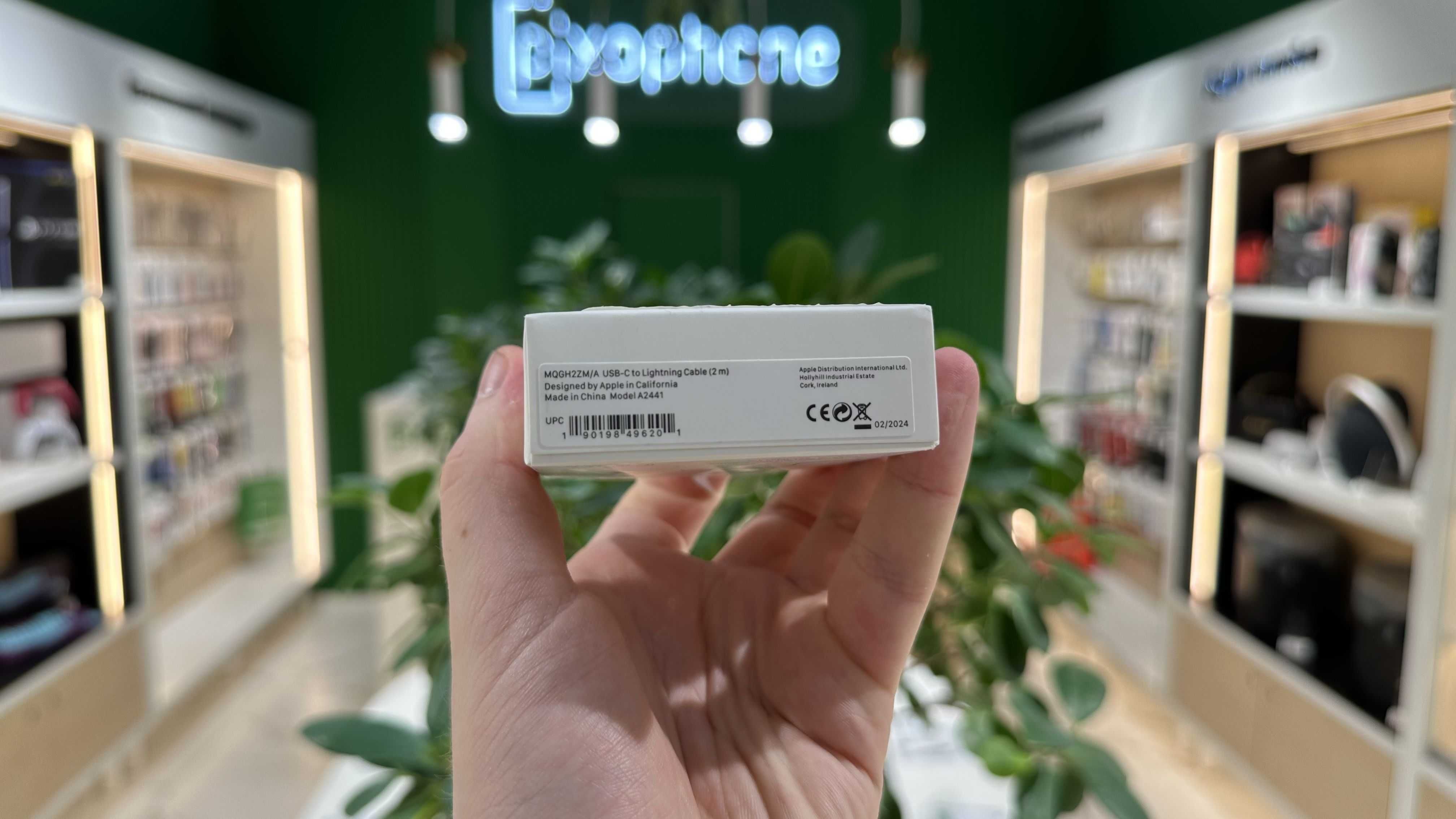 Магазин NEW Кабель Lightning Apple USB-C to Lightning Cable 2m White