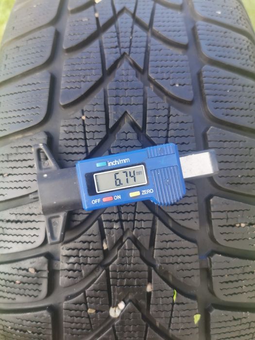 Opona 235/65R17 108H Dunlop SP Winter Sport 4D OLX97