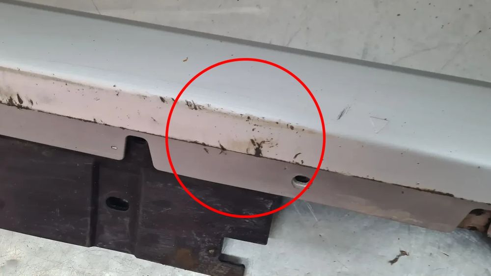 Embaladeira esquerda BMW X1 (F48)